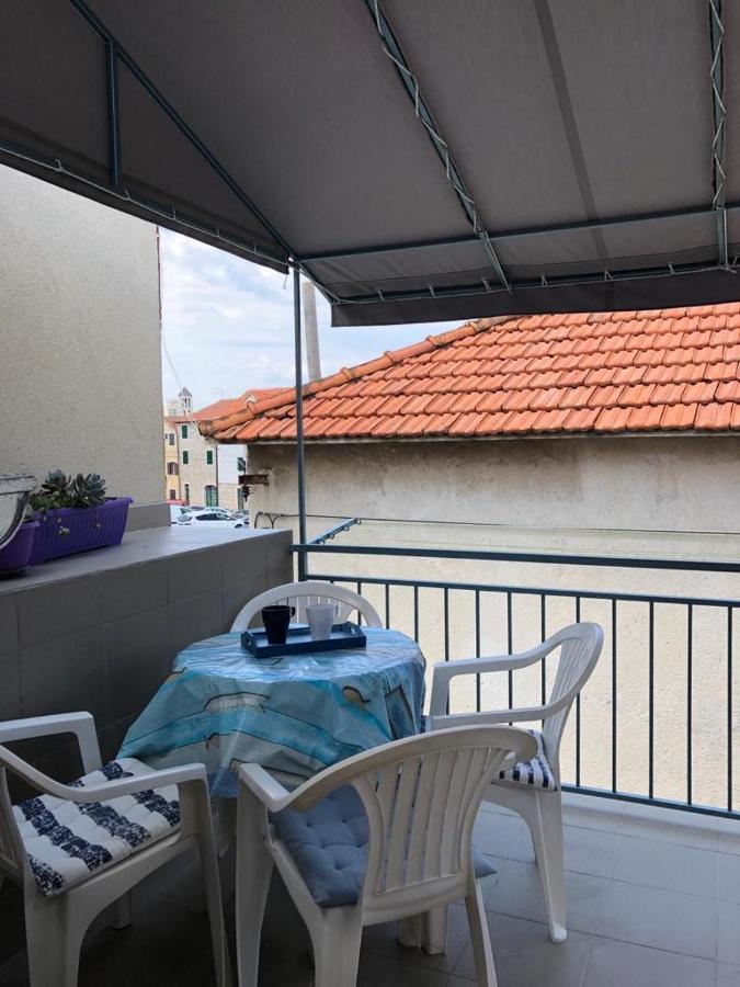 Studio Apartman Salis Vodice Daire Dış mekan fotoğraf